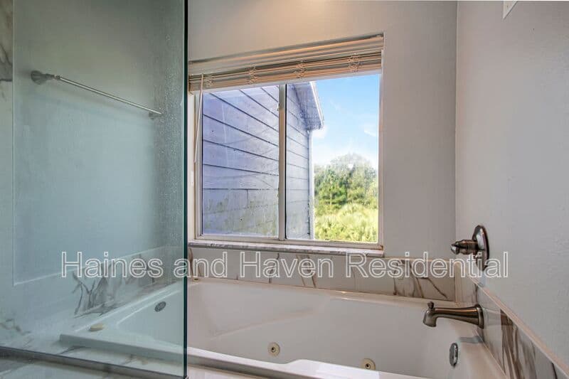 Davenport Townhome: 154 Orchid Dr