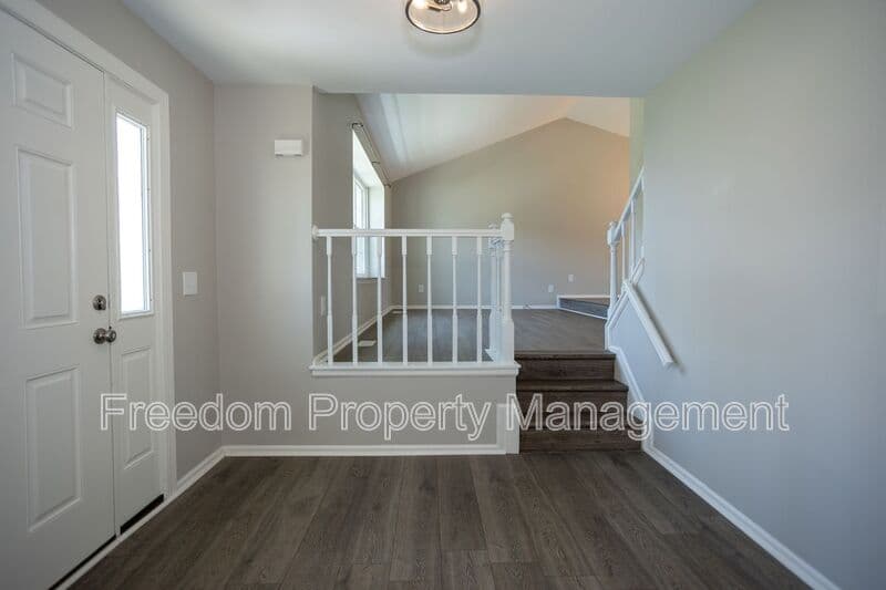 Manassas House: 10116 Wimbledon Ct