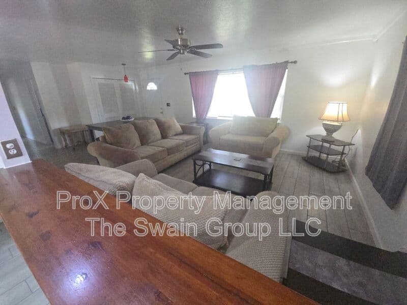Lakeland House: 1707 Staunton Ave