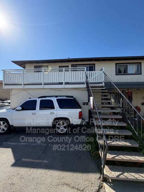 Huntington Beach Condo: 16692 Goldenwest St
