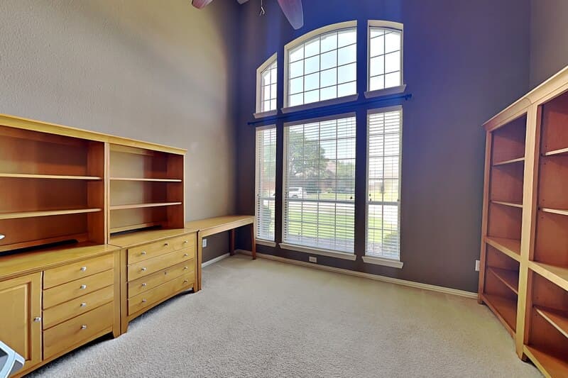 Richardson House: 3910 Compton Dr