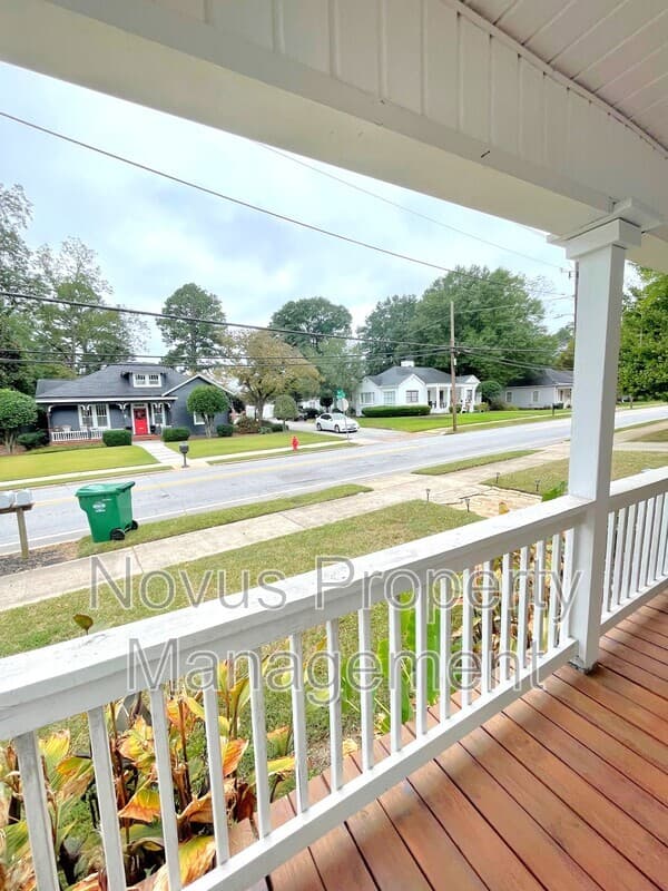 Carrollton Condo: 302 Cedar Street
