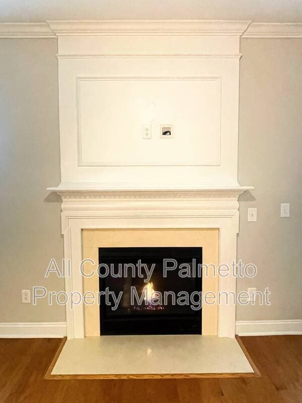 Mount Pleasant House: 3639 Bagley Dr