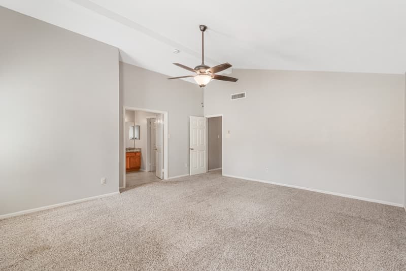 Houston House: 7507 Dogwood Falls Road