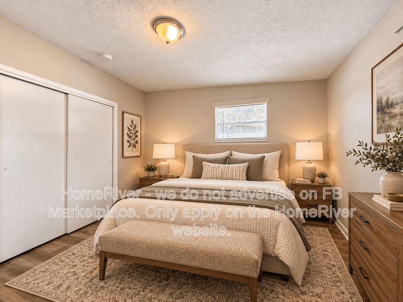 Jacksonville House: 4231 Sabine Dr