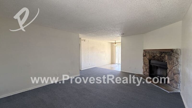 Apple Valley House: 20236 Pawhuska Rd