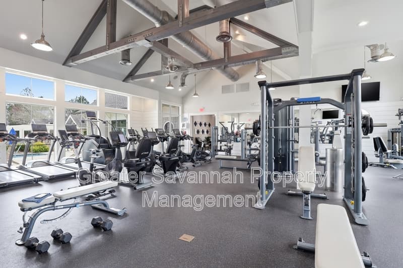 Pooler Townhome: 130 Danbury Court