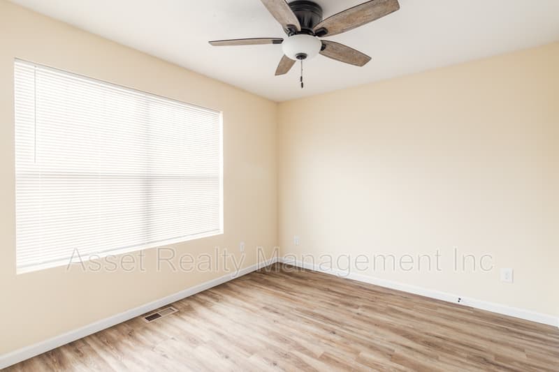 Louisville Condo: 916 Warrior Hill Drive - 1