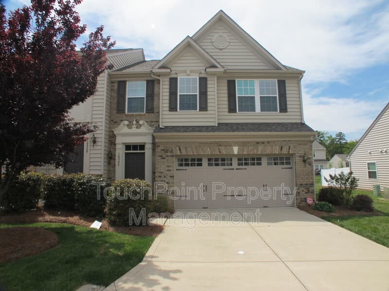 Charlotte Townhome: 16324 Magnolia Woods Lane