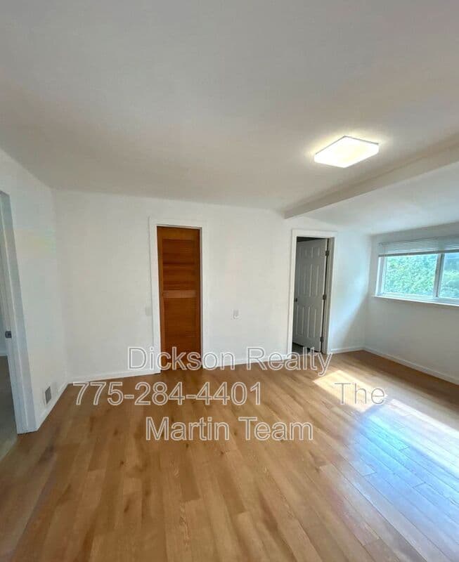 Reno House: 1155 Washington Street