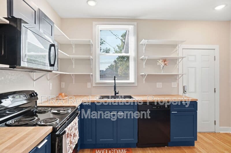 Columbus Condo: 871 Bellows Ave