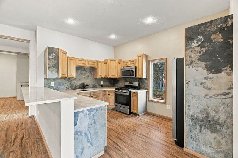Liberty Lake Condo: 24817 East Liberty Creek Road - 2