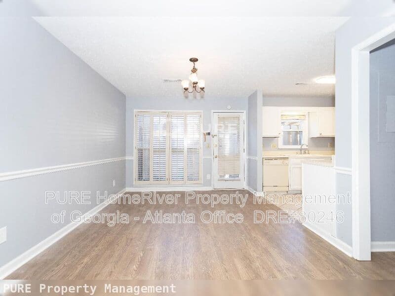 Duluth Townhome: 3554 Knotsberry Ln