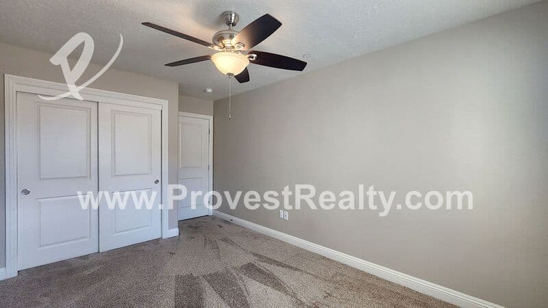 Hesperia House: 17907 Birch St