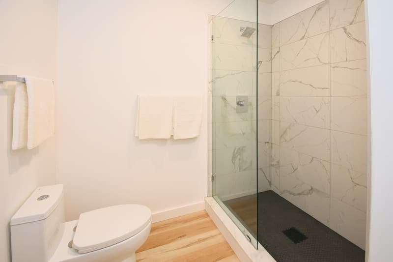 Tillson Condo: 56 Grist Mill Road - 3