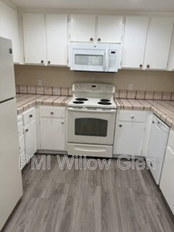 San Jose Townhome: 7379 Tulare Hill Drive