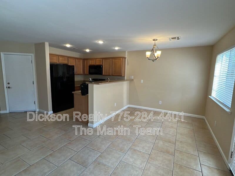 Sparks House: 5765 Vista Serena Way