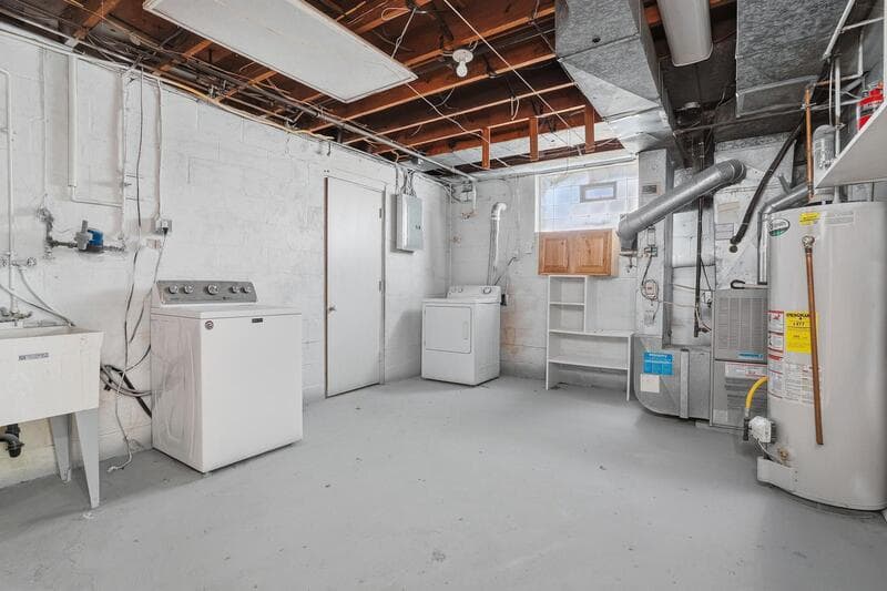 Pittsburgh House: 2046 Pioneer Avenue