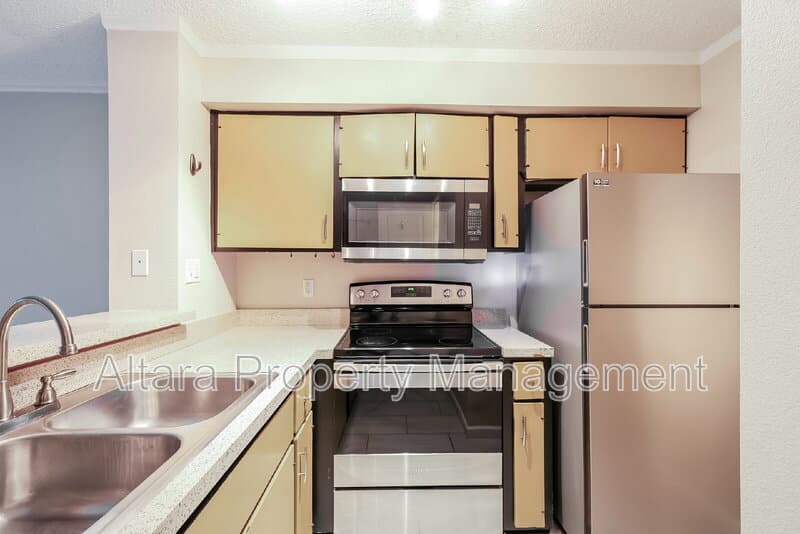 Denver Condo: 2880 S Locust St