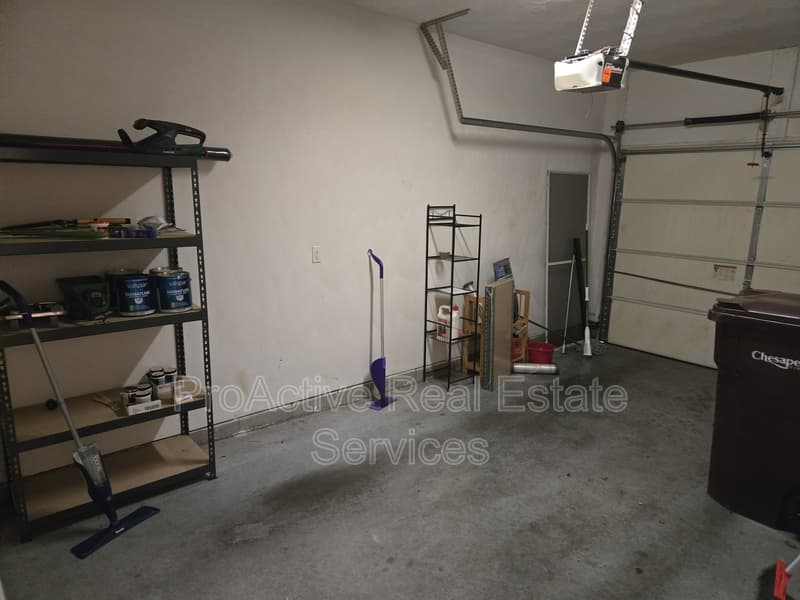 Chesapeake Condo: 2008 Paramont Ave