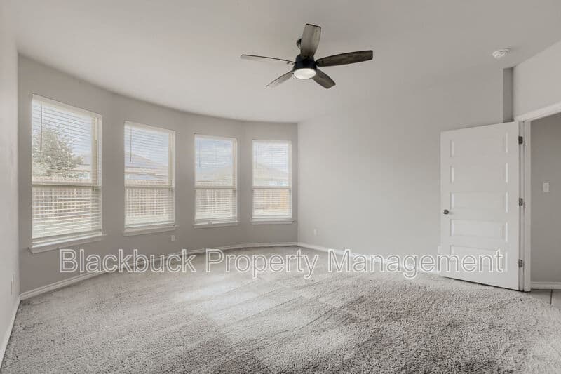 Leander House: 345 Ancellotta Way