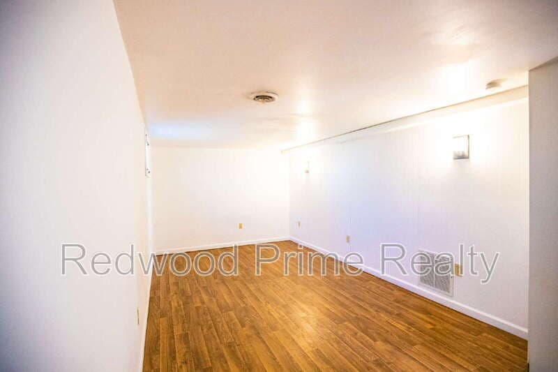 Altoona House: 1918 20th St Basement