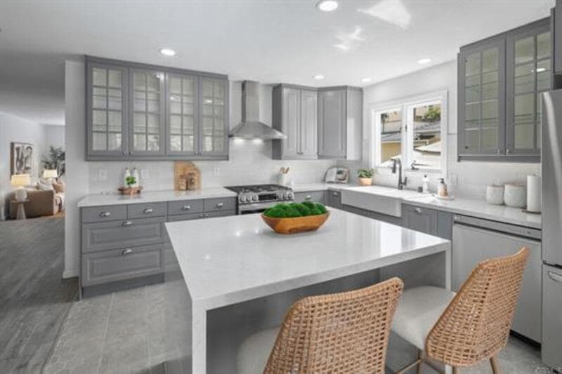 San Diego Townhome: 3711 Columbia Street