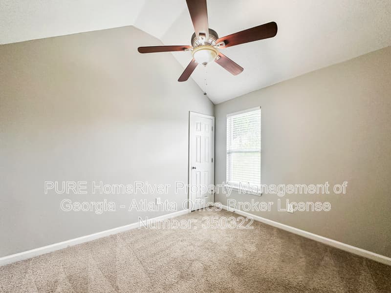 Villa Rica House: 5021 Serenity Point Ln