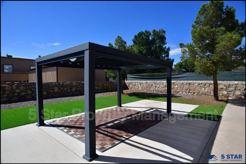 El Paso House: 12062 Ben Proctor Dr