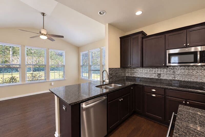 Richmond Hill House: 75 Wando View Way A