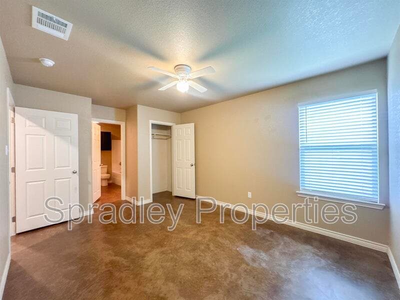 Belton Condo: 1562 Vani Ct