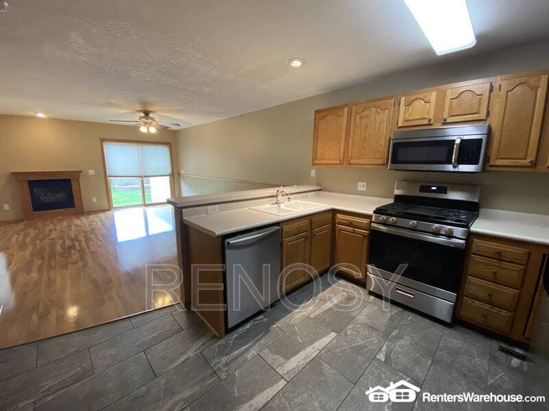 Norwalk House: 737 Kitterman Circle