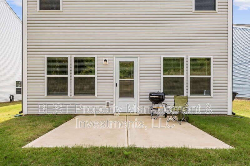 High Shoals House: 1519 Autumn Banks Way