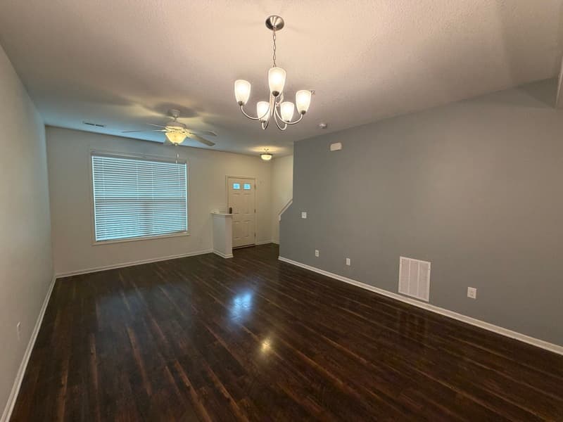 West Des Moines Townhome: 150 80th St