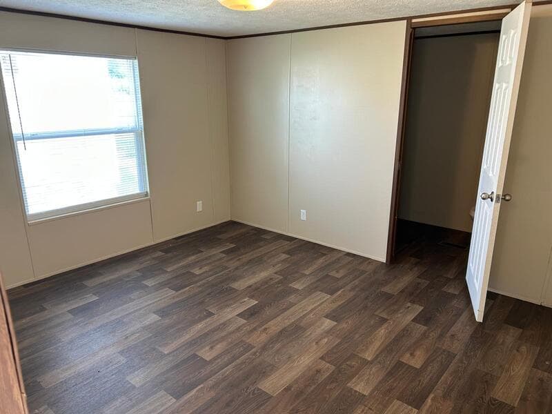 Rocky Mount House: 108 King Henry Ct