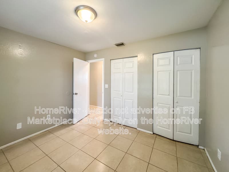 Cape Coral House: 1720 SW 3rd Pl