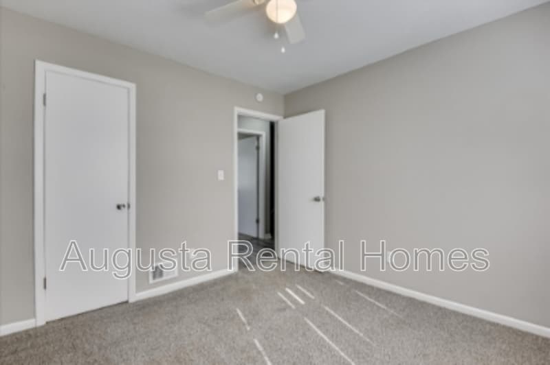 Augusta Townhome: 2511 Cascade Drive - 13B