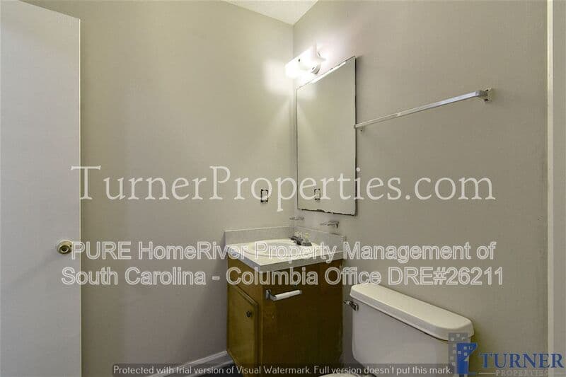 Columbia House: 3800 Plowden Rd