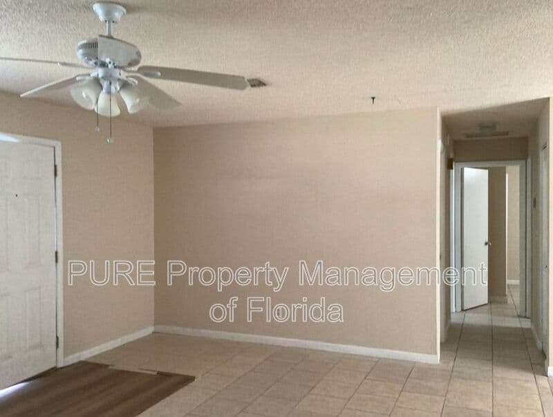 Ocala House: 1814 NE 17 Street