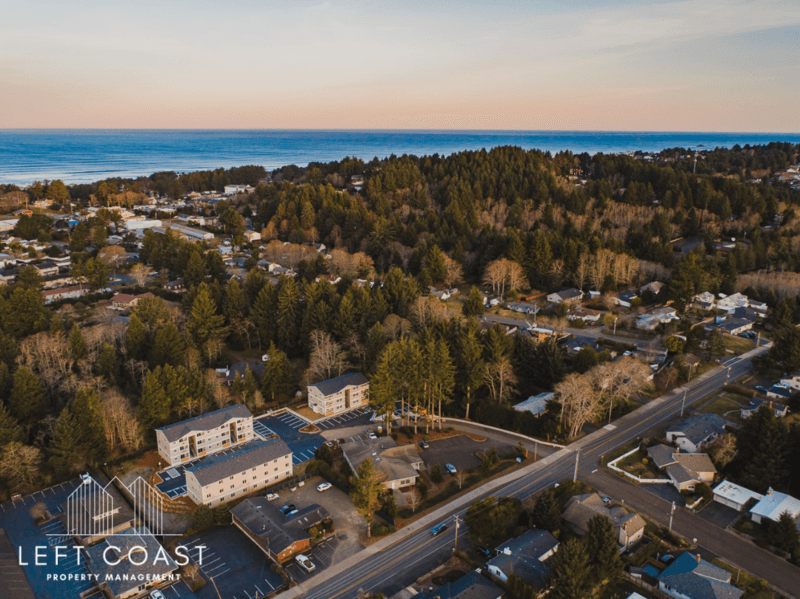 Lincoln City Condo: 3031 Northeast West Devils Lake Road