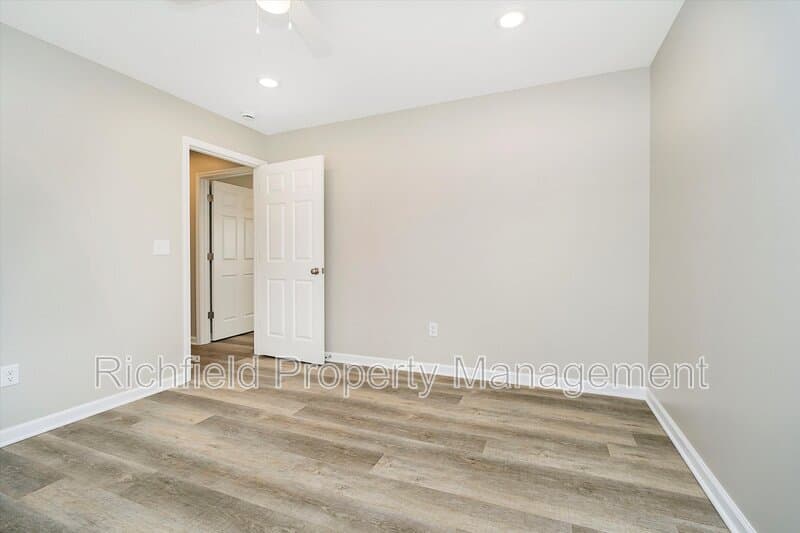 Indianapolis Condo: 2534 Columbia Avenue - B