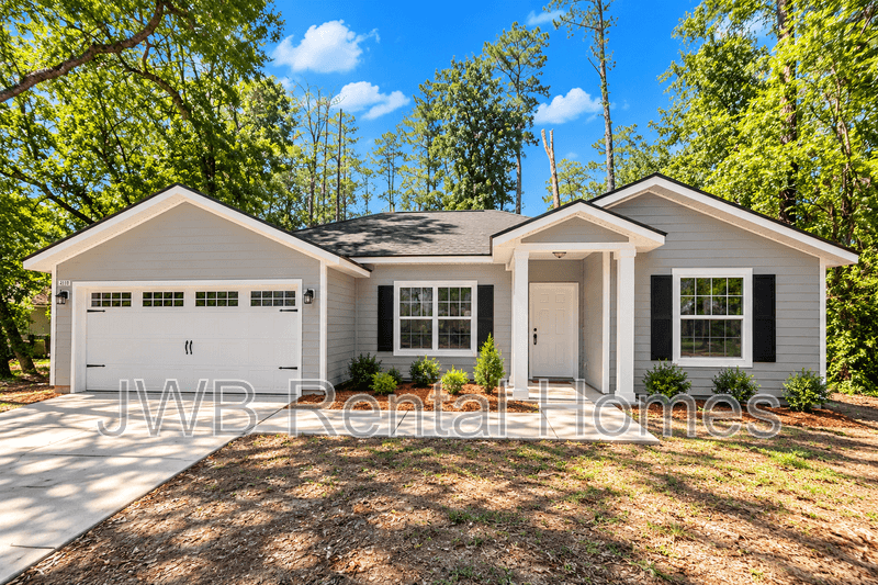 Jacksonville House: 4016 Spring Glen Rd