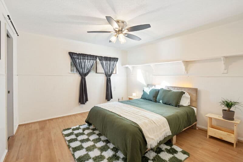 Carmichael House: 2122 Gunn Road