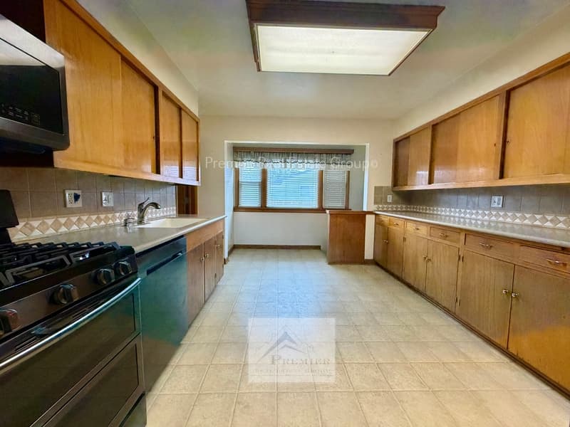 Colorado Springs House: 32 North Foote Avenue