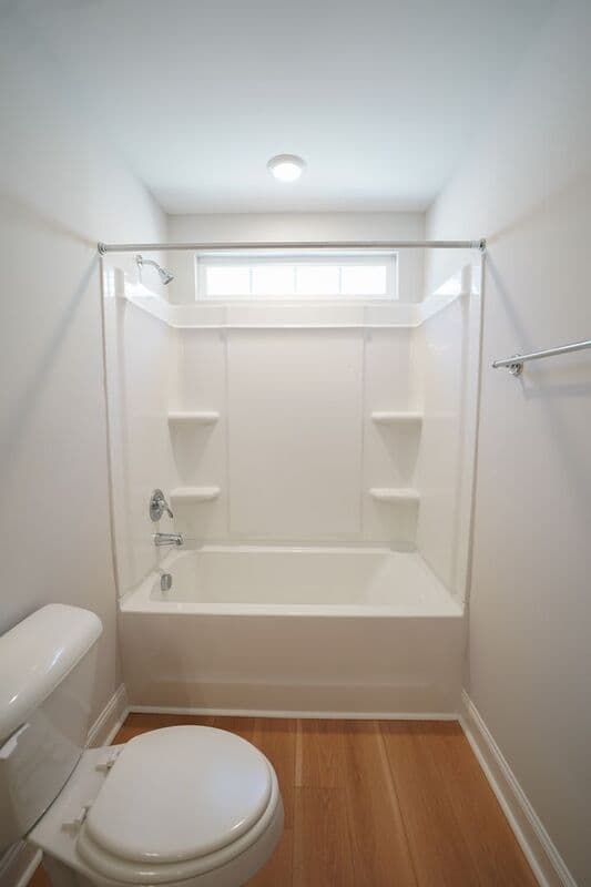 Bloomingdale House: 166 Guana Ln