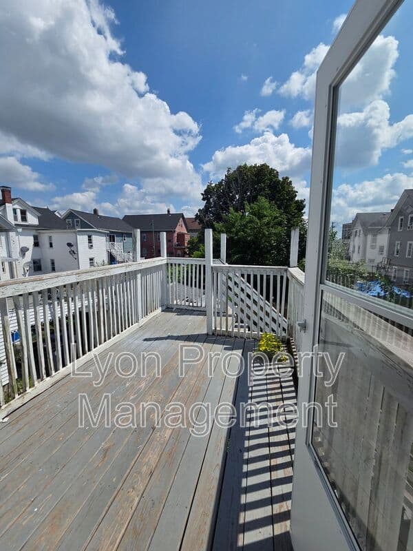 Providence Condo: 94 Webster Ave
