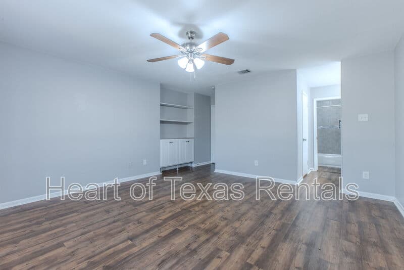 Waco Condo: 6824 Edmond Avenue