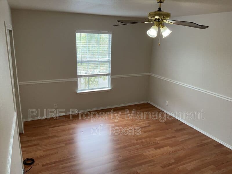 Hutto House: 502 Country Estates Dr.