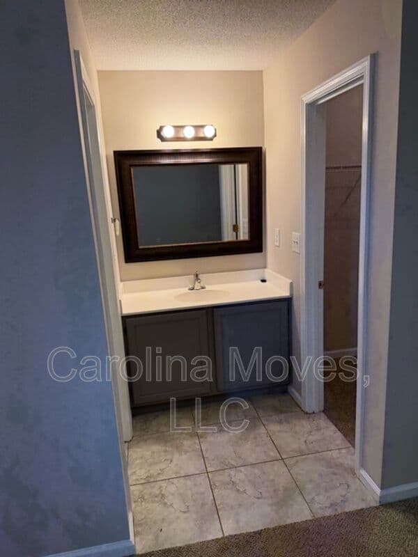 Simpsonville House: 124 W. Long Creek Ct.