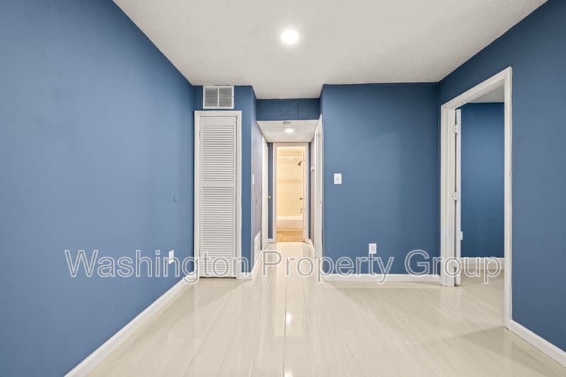 Temple Hills House: 3009 Southern Ave